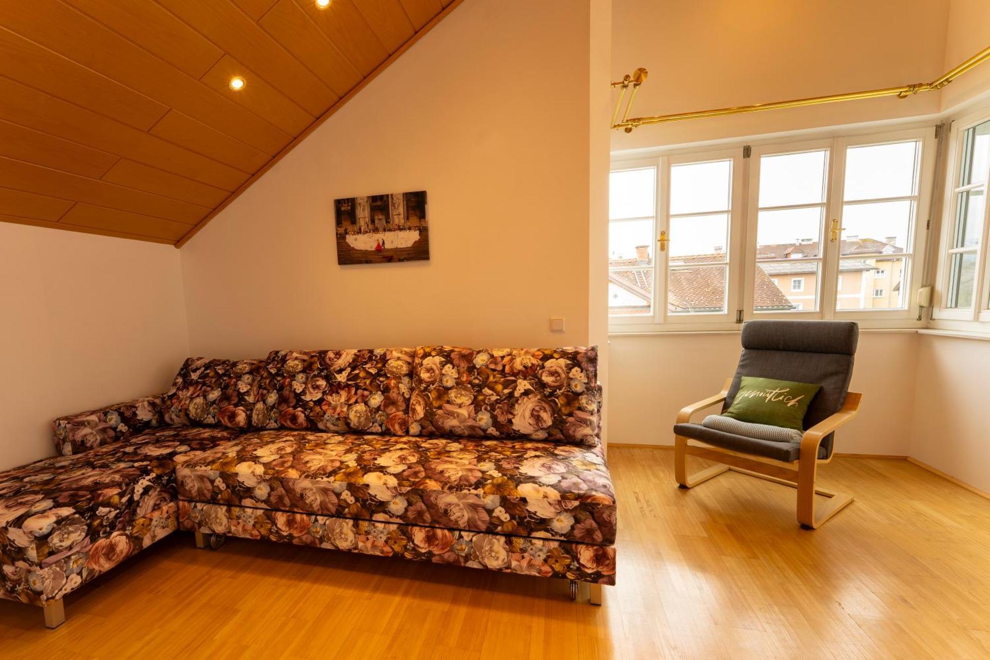 By Gruene Zur Post - 100 % Bio & Ceconi Appartamento