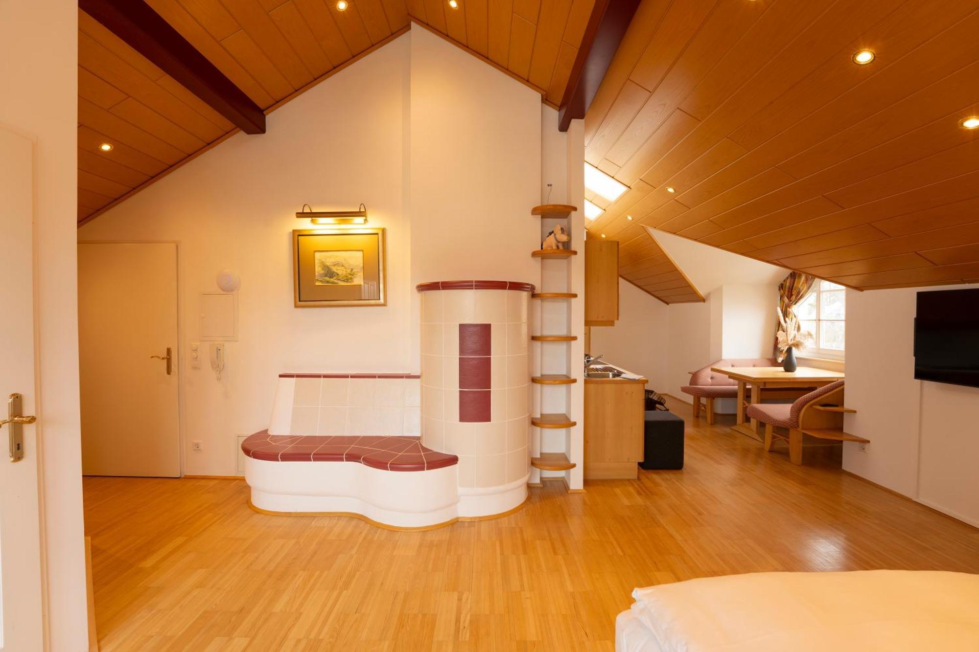Appartamento By Gruene Zur Post - 100 % Bio & Ceconi