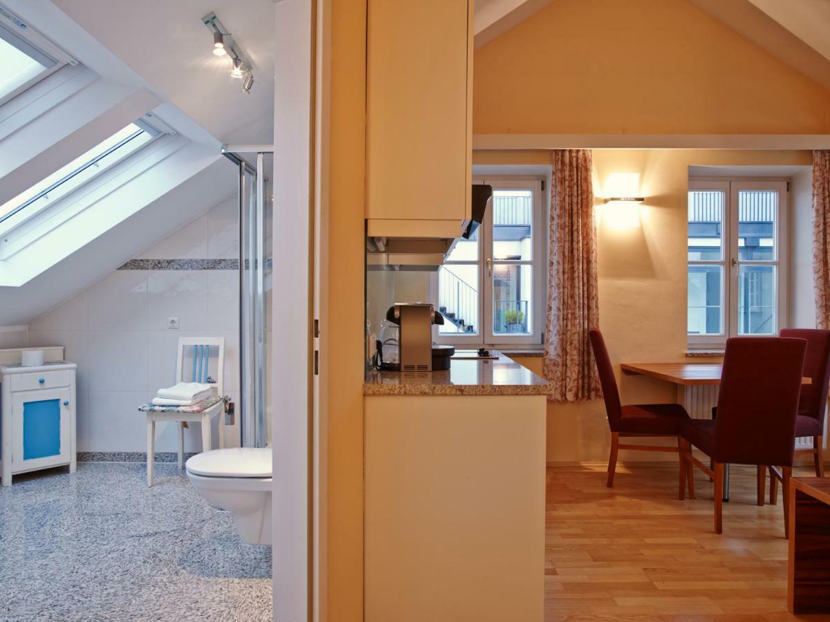 By Gruene Zur Post - 100 % Bio & Ceconi Salisburgo